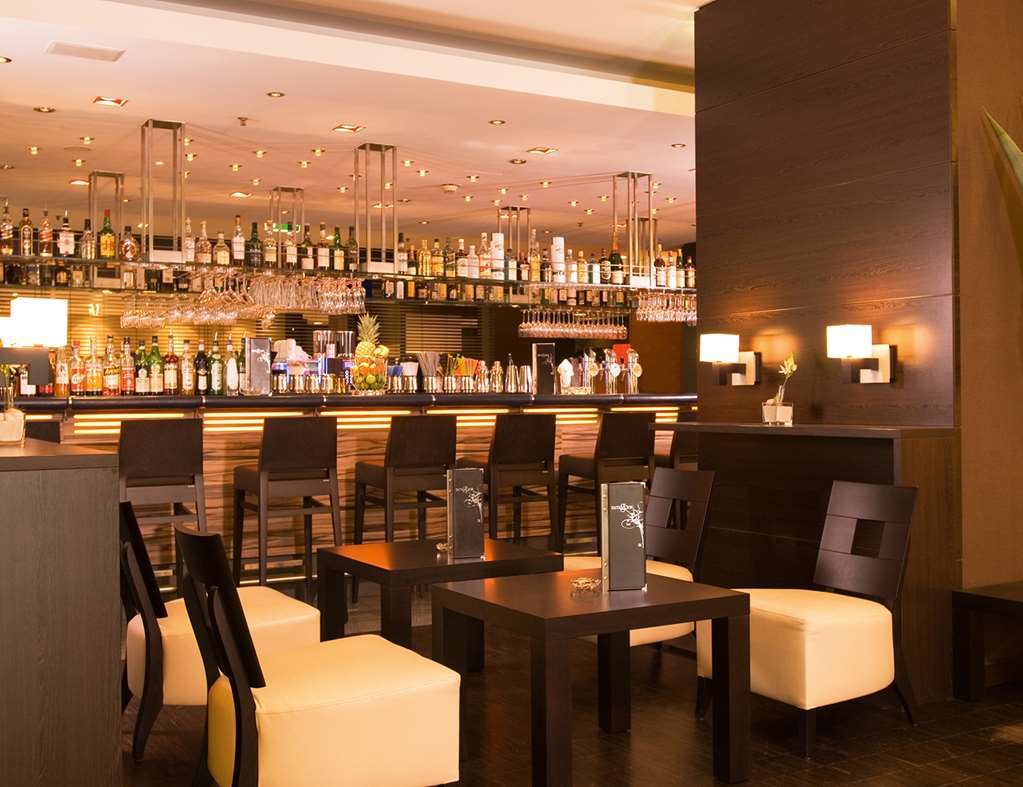 Nh Danube Hotel Viena
