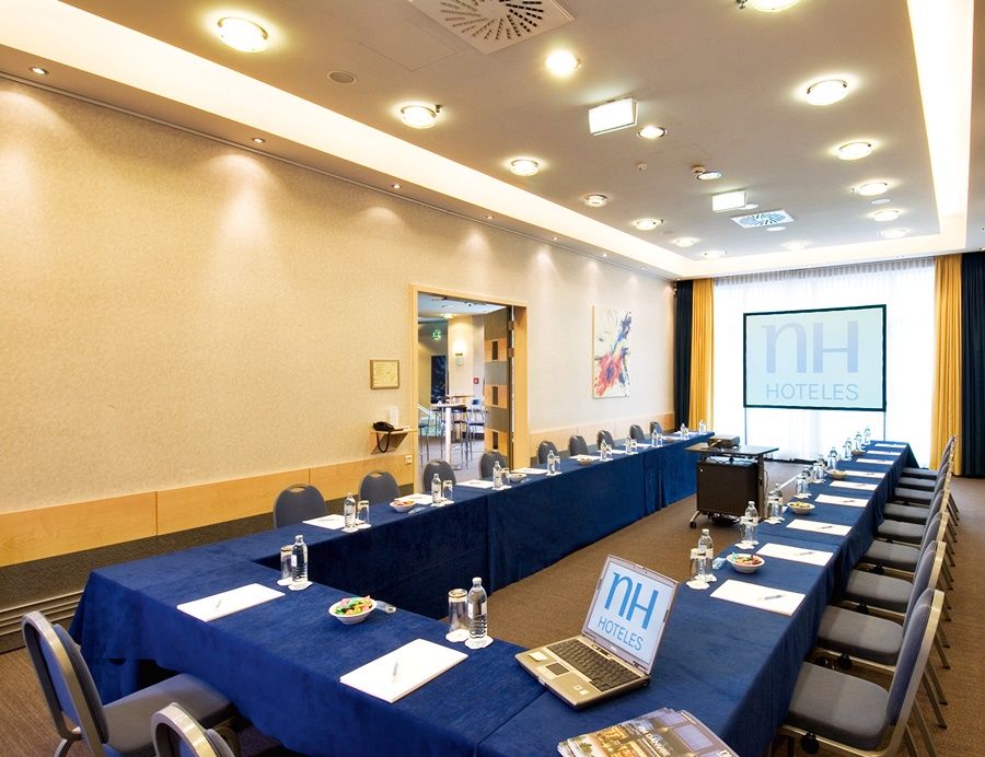 Nh Danube Hotel Viena